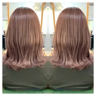 ミディアム カラー 村山 茉衣のヘアスタイル