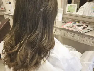 ロング カラー 【天満1艶髪】潤艶/ 髪質改善🌹釣本竜哉のヘアスタイル