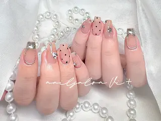ネイル ✨Nailsalon Vi+✨のネイルデザイン