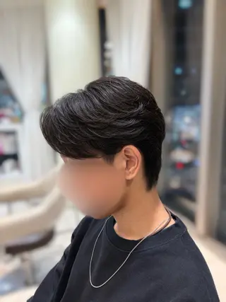 パーマ メンズ センターパート 川島爽楽のヘアスタイル