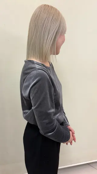 ショート カラー 盛れる韓国ヘア🩰/ 透明感カラー/華のヘアスタイル