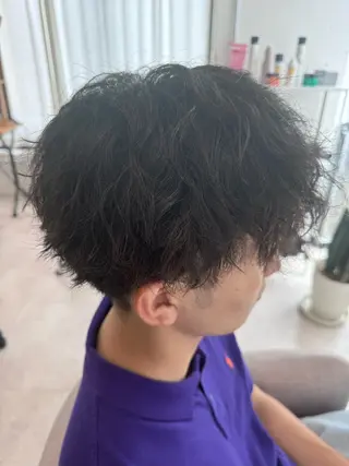 パーマ メンズ 岡島 実里のヘアスタイル