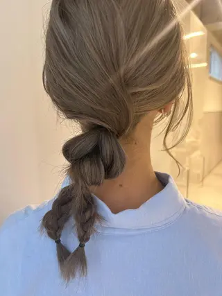 カラー ヘアアレンジ にった みずきのヘアスタイル