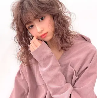 ミディアム カラー パーマ ヘアアレンジ JYUNESU表参道所属・韓国ヘア🇰🇷🎀 透明感カラーのヘアスタイル