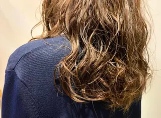 ロング カラー パーマ 髪質改善&Spa fee南越谷2号店所属・髪質改善/南越谷/ 山岸彩夏のヘアスタイル