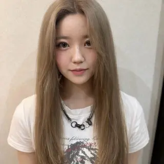 ロング powderhair_luminity所属・矢澤涼夏 🎀ツヤ髪のヘアスタイル