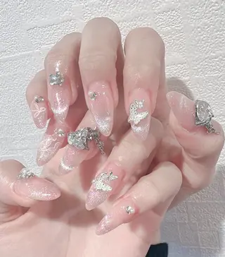 ネイル D-BEAUTY Nailsalonのネイルデザイン