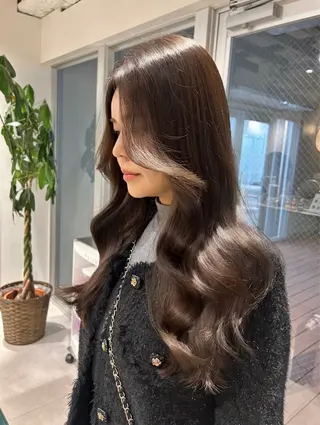 カラー hair & beauty ien.所属・依咲 isakiのヘアスタイル