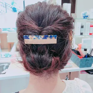 ミディアム eon 八王子所属・癖毛、多毛の方歓迎 三浦 麻衣のヘアスタイル