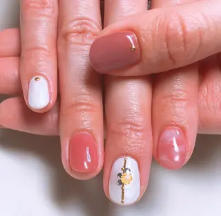 ネイル ネイルサロンエクラ 🫧Shizukaのネイルデザイン