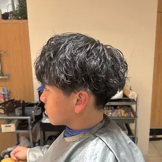 ショート パーマ メンズ 田中 汰知のヘアスタイル