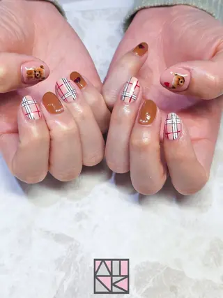 ネイル WINK所属・吉澤 響香のネイルデザイン