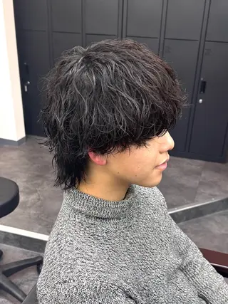 ミディアム パーマ メンズ 柏メンズカットパーマ NO.1タイチのヘアスタイル