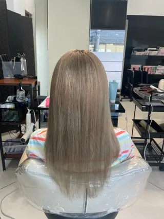 カラー 管野 愛奈のヘアスタイル