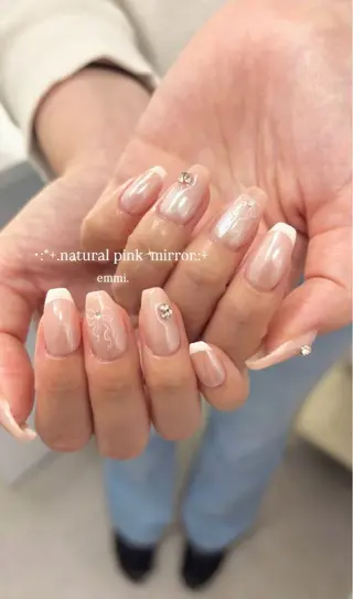 ネイル GO TODAY SHAiRE SALON 表参道colore店所属・emmi nailのネイルデザイン