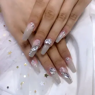 ネイル ジョリ kasumi🌹💅のネイルデザイン