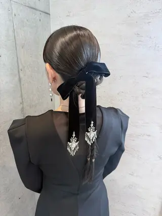 ロング ヘアアレンジ 女性に人気♪ はやしほのかのヘアスタイル