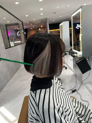 ショート カラー grow北千住店所属・ハイトーン✨最新髪質 改善👩ryuyaのヘアスタイル