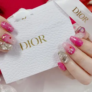 ネイル La neige* yuki 🥯🍑のネイルデザイン