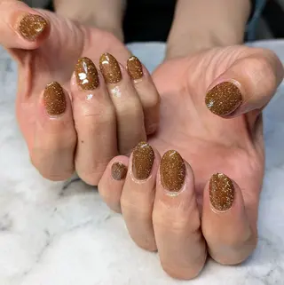 ネイル 三谷 さやかのネイルデザイン