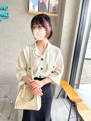 ショート カラー mood tatemachiのヘアスタイル