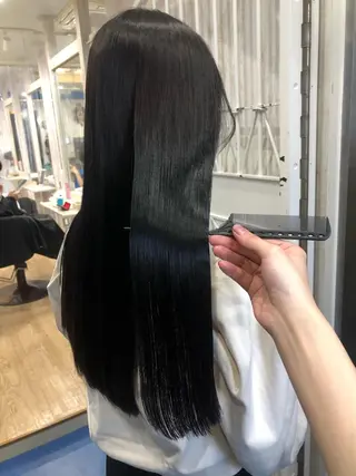 カラー white.所属・white.梅田 デザインカラー🦄のヘアスタイル