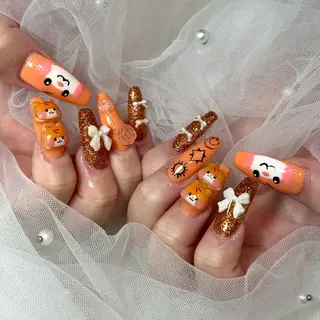 ネイル Maggie ✴︎Aliceのネイルデザイン