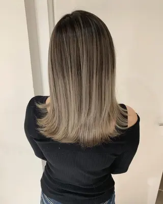 セミロング カラー パーマ ヘアアレンジ 🌟髪質改善ケアカラ ー美髪縮毛矯正y🌟のヘアスタイル