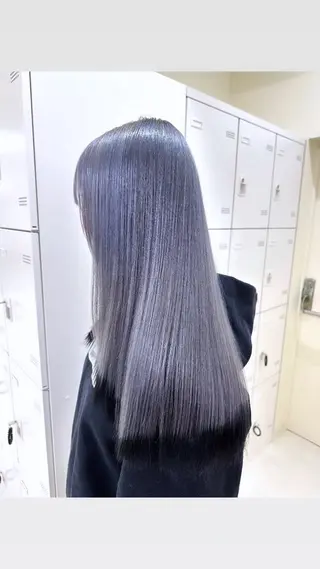 ロング カラー ヘアアレンジ 艶カラー/ハイトーン /レイヤーカットのヘアスタイル