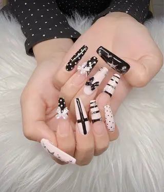 ネイル Lee Nailsのネイルデザイン