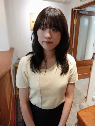 セミロング ENIEN MAKE'S 立川所属・Non/立川/暖色 🌏艶髪/Aujuaのヘアスタイル