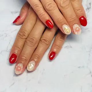 ネイル Salon•de•Niina所属・ボディビルダーSal on.DeNiinaのネイルデザイン