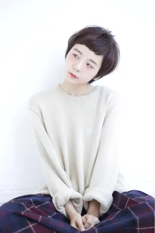 ショート three. modelのヘアスタイル
