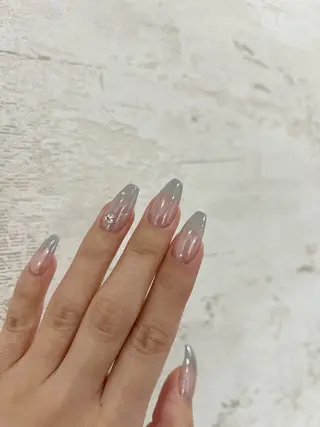 ネイル LA   BELTA ラベルタのネイルデザイン