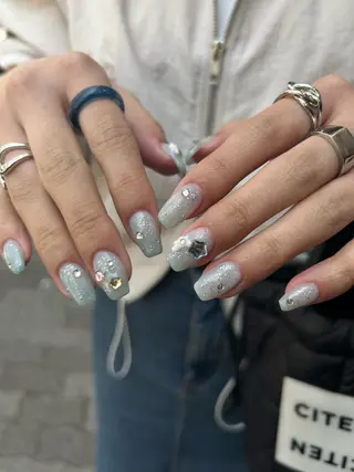 ネイル Yuni.所属・sakae yurinaのネイルデザイン