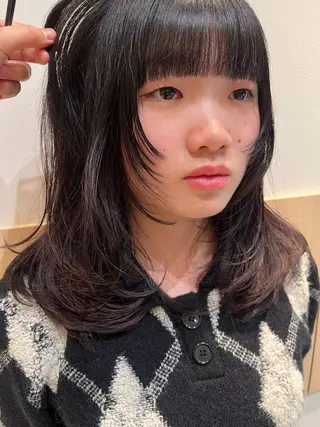 セミロング カラー 🔆艶髪トレンドヘア YUZU🪸のヘアスタイル