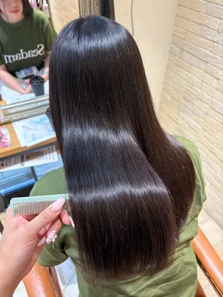 ロング しおり🍬 KOKORO🤍のヘアスタイル