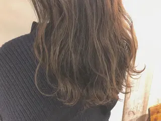 ミディアム カラー パーマ BRICK所属・［BRICK］Yui ナチュラル系の極みのヘアスタイル