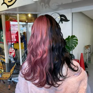 セミロング カラー Hiroto/ インナーカラー/神戸のヘアスタイル