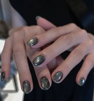 ネイル natsumi .のネイルデザイン