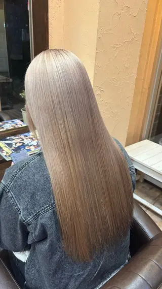 ロング カラー ブリーチカラー🎀 Himariのヘアスタイル