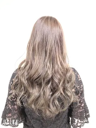 ロング カラー AI 高田馬場店のヘアスタイル