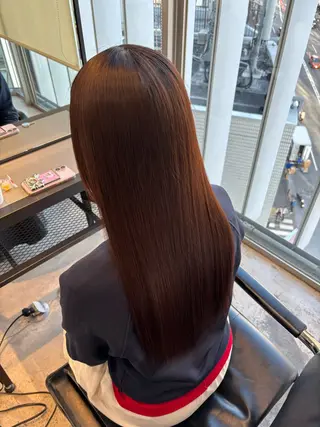 ロング カラー ダメージレス艶カラー MISAKI🦋のヘアスタイル