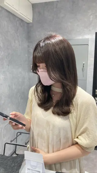 カラー HEDI所属・茨木 まひろのヘアスタイル