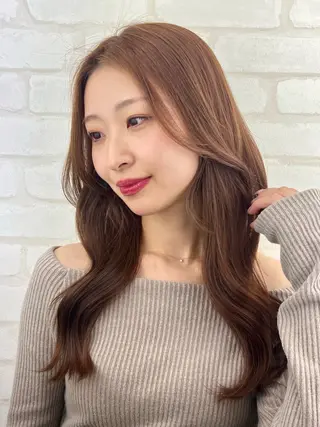 ロング Moana by HEADLIGHT 武蔵小杉店 【モアナ バイ ヘッドライト】所属・大森 勝馬のヘアスタイル