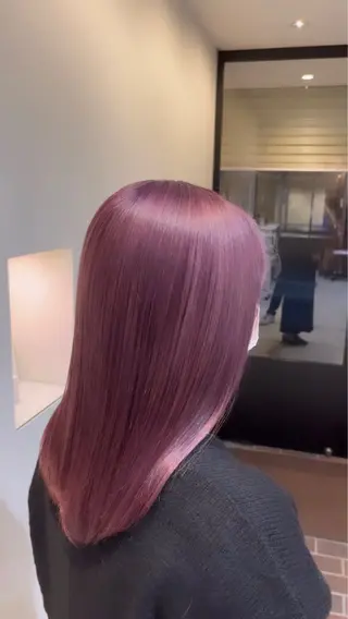 セミロング カラー 髪の修復専門サロン　hair place VIVE所属・KOTA / ハイトーン/髪質改善のヘアスタイル