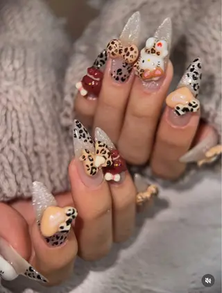 ネイル Lyna 池袋のネイルデザイン