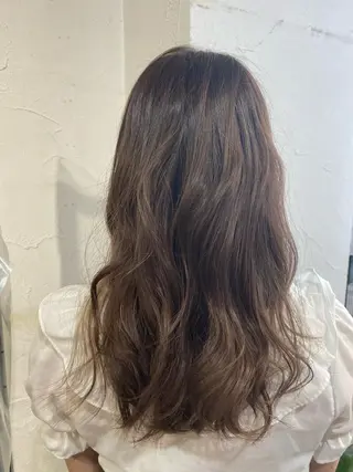 ロング カラー La  SHE's 天王寺店所属・マルヤマ リナのマツエク・マツパデザイン