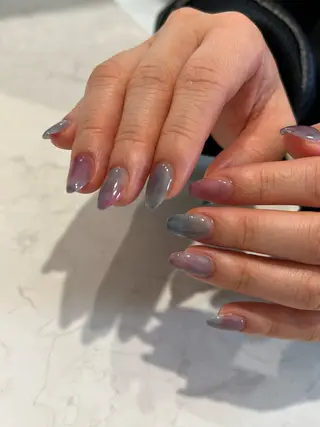 ネイル Salondevi2 isanaのネイルデザイン