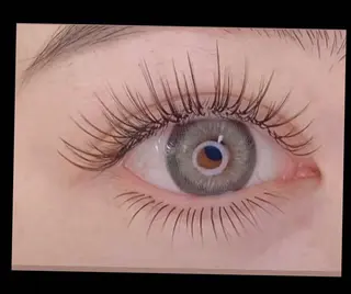 マツエク・マツパ YINGサロン所属・井本 真凜のマツエク・マツパデザイン